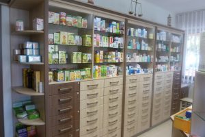 apotheke moebel